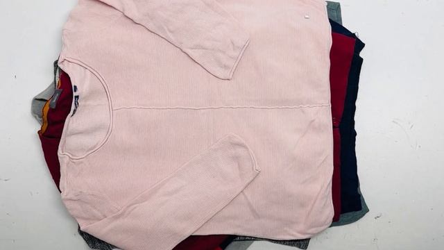 Мешок № т4384. Тонкие Свитера. Люкс. Арт 3177. Вес 30 кг. Кол-? смотреть онлайн