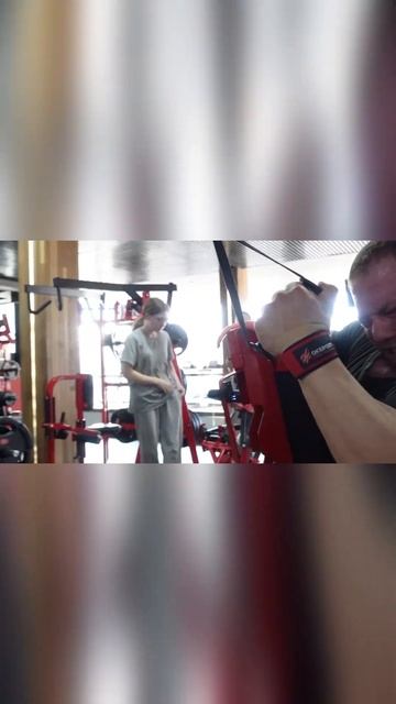 СИЛОВАЯ ТРЕНИРОВКА СПИНЫ💪🏻 #бодибилдинг #фитнес #су? смотреть онлайн