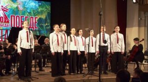 И.Лученок сл.М.Ясень "Майский вальс" Исп.Малый симфонический оркестр