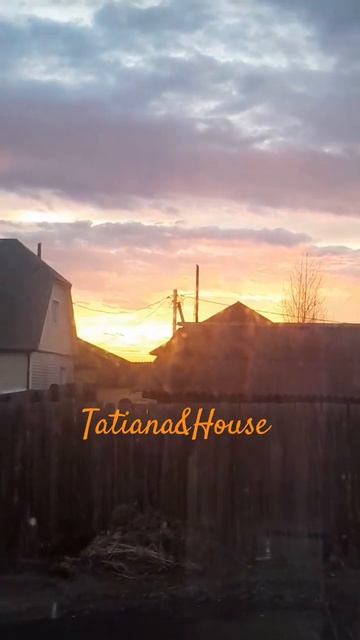 Какой красивый акварельный🌅 закат сегодня в нашей де смотреть онлайн