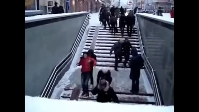 танцы на льду, смешные падения на льду смотреть онлайн