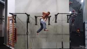 Рекорды Подтягиваний На Одной Руке. Это надо видеть!