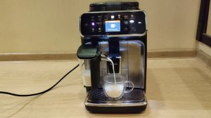 Кофемашина Phillips EP 5447