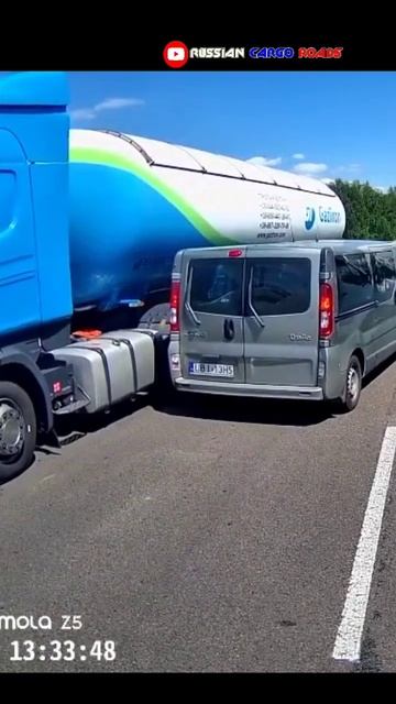 чайник подумал что затор на дороге не для него смотреть онлайн