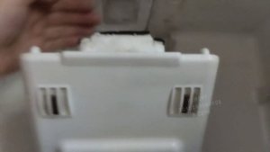 Холодильник  WHIRLPOOL холодильная камера не работает