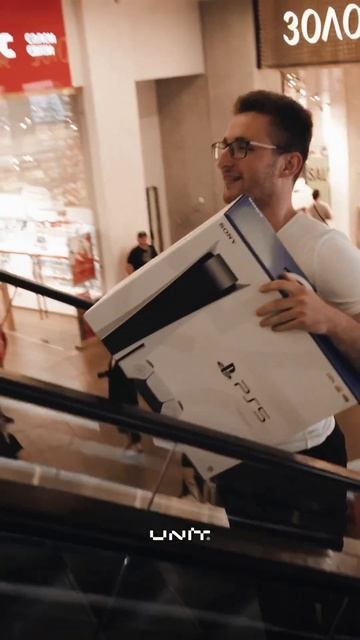 Dyson теперь в Unit! смотреть онлайн