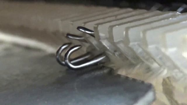 НЕ ЕДЕТ КАРЕТКА ВЯЗАЛЬНОЙ МАШИНЫ: ЧТО ДЕЛАТЬ? ПРИЧИНЫ ? смотреть онлайн