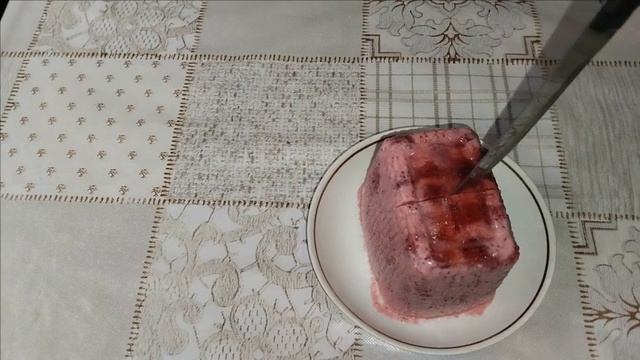 Клубника со сгущёнкой. смотреть онлайн