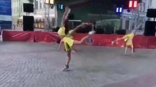 Интарактивный шоу балет Art Motion смотреть онлайн