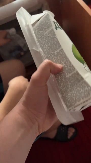 Слишком охлажденный сок 😂 #холодильник #лед #сок смотреть онлайн