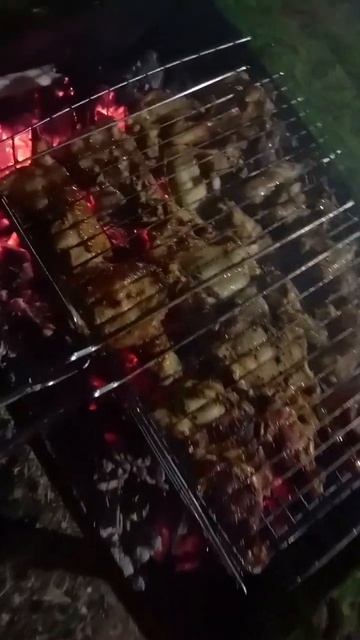 курица на углях по домашнему #это очень вкусно #вечеро? смотреть онлайн