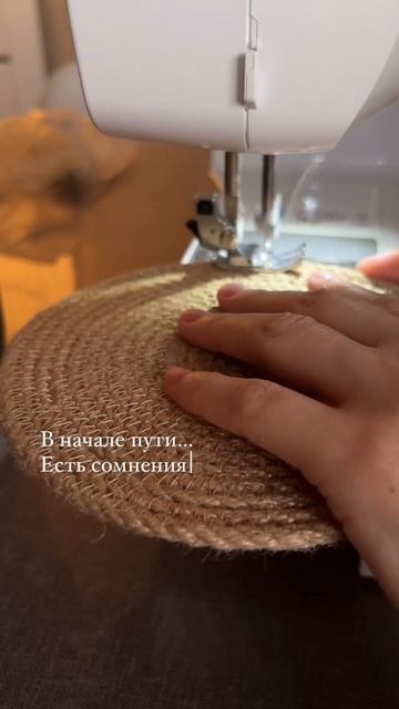 Кручу в голове мысли,шью дальше. Пока только маленькие смотреть онлайн