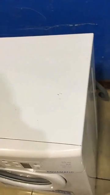 Стиральная машина Candy AQUA1000DF смотреть онлайн