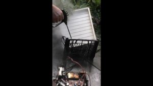 Как почистить холодильник с помощью парогенератора  с