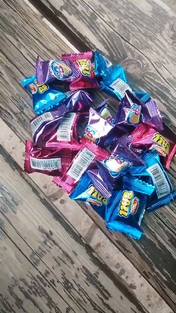 сколько здесь есть жывачки? смотреть онлайн