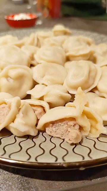 ПЕЛЬМЕНИ СЕЛО ЗЕЛËНОЕ #пельмени #еда #тушенка #вареник? смотреть онлайн