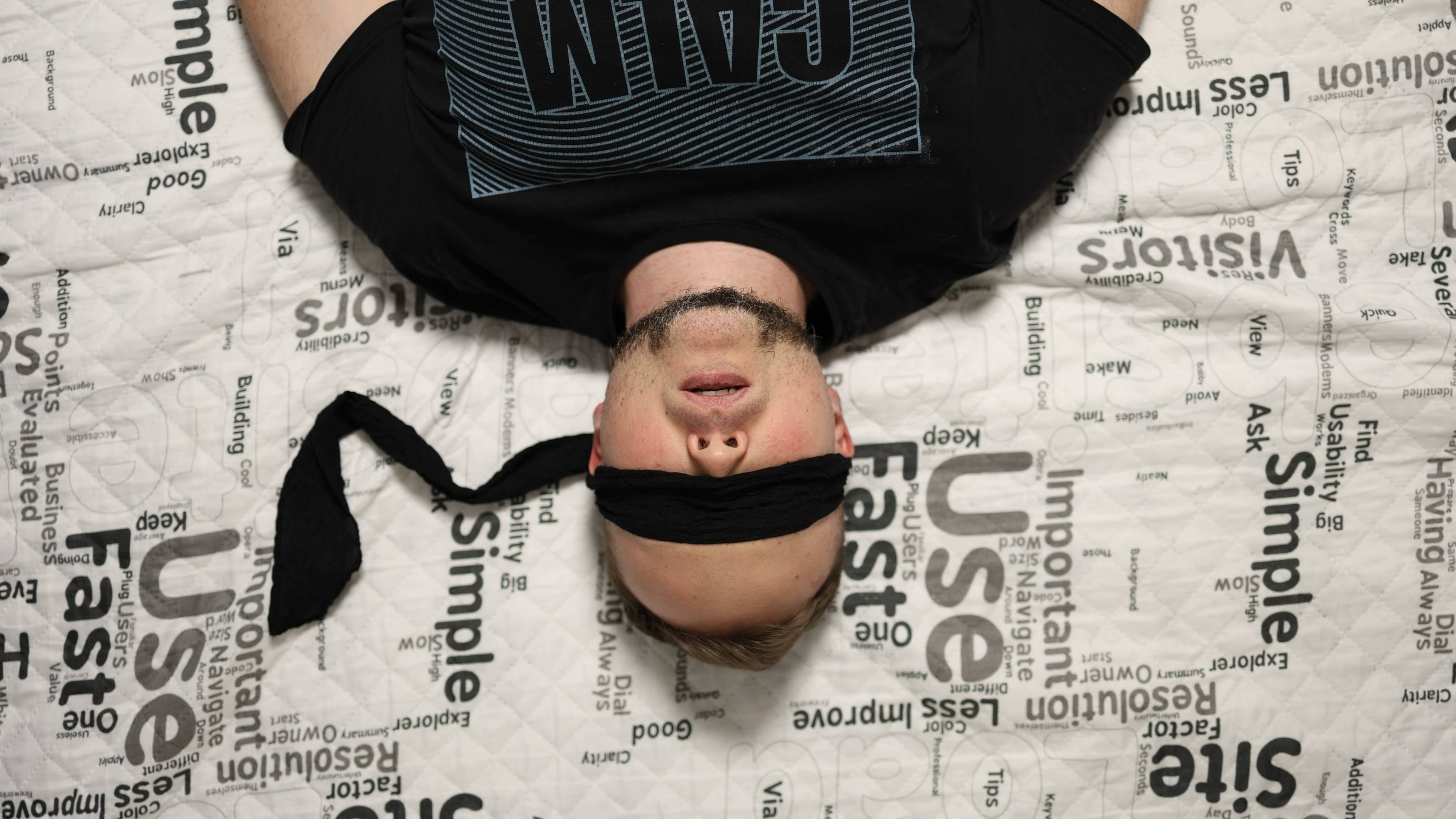 DuxNIA - Dust in the wind смотреть онлайн