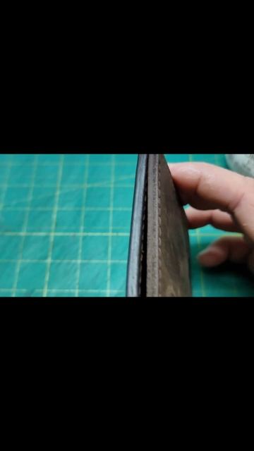Обработка торца кожи крейзи хорс. leather work leather craft #leathercr смотреть онлайн