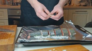 Лосось запеченный в фольге | Сочная горбуша за полчаса