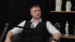 Разбор - Джеффри Дамера — 
американский серийный убийца, каннибал, насильник, некрофил.
