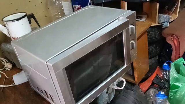 Телевизор, микроволновка с мусорки смотреть онлайн