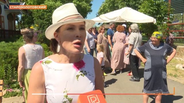 Фестиваль искусства и творчества "Золотовские купола" прошел в хуторе Старозолотовском