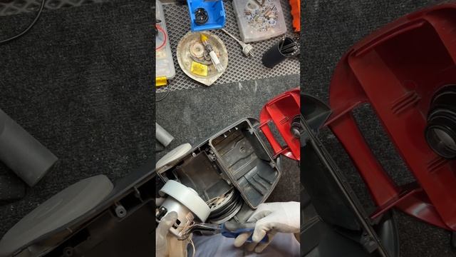 Ремонт пылесоса Samsung 1800 w (Замена мотора ) смотреть онлайн