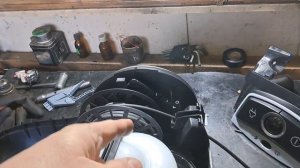 Новый пылесос Philips не включается - бюджетный ремонт.