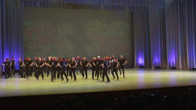 Ансамбль "Кедровые орешки". Красноярск. Номер сюрприз.