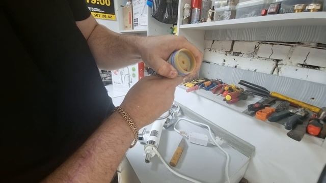 Проточный водонагревательThermex Focus 3000. Течь корпуса све смотреть онлайн