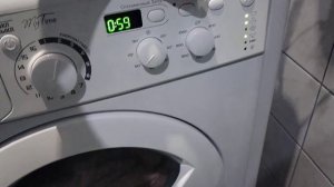 Стирка полотенец, кухонных тряпок и простыни в стирал?