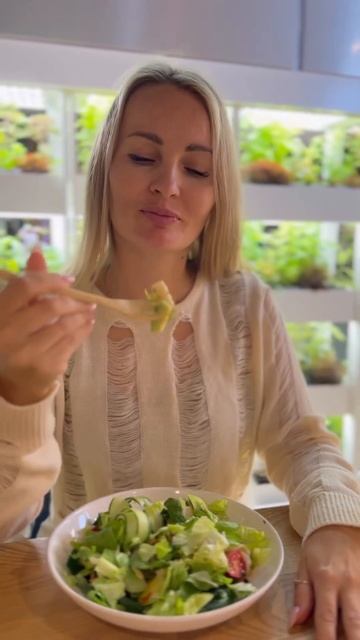 Помогаю женщинам 30+ восстановить дефициты без диет и л смотреть онлайн