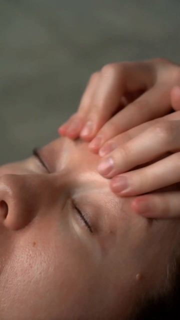 Лифтинг-массаж лица Face Fit, в БЦ Метрополис смотреть онлайн