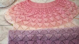 12-05-2025. Ещё не много и готовое плечевое изделие 🧶.