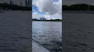 22 минуты обзора Москвы глазами велосипедиста .Набережные Москвы 2025
