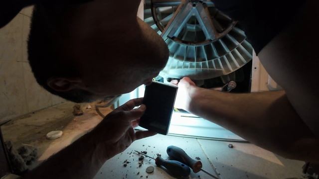 Ремонт стиральной машинки SAMSUNG eco bubble. Не греет воду. #р? смотреть онлайн