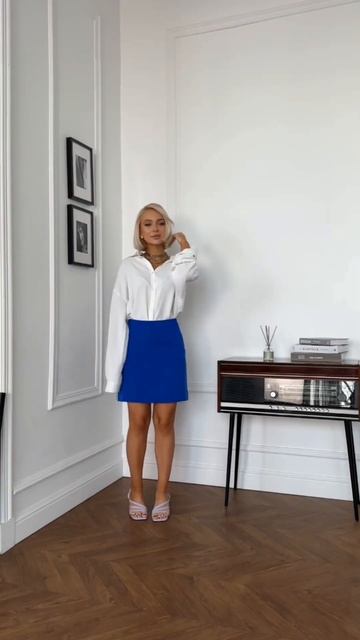 Сочетание белой рубашки и синий юбки мини 🫶 #shortsvideo #п? смотреть онлайн