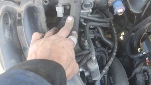вентиляция клапанной крышки кашкай j10