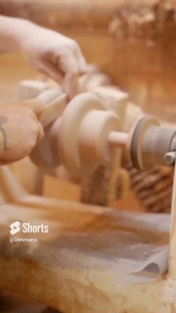 Производство массажера для спины #древмасс #short #shorts #dre