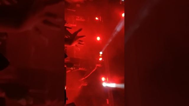 Макс Корж Смотреть до конца полный РАЗНОС ДК(Магнитогорск) смотреть онлайн