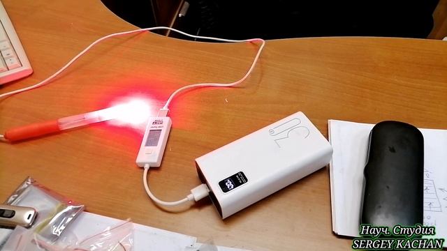 660 нм. Красный свет. Облучение  биологических клеточны?