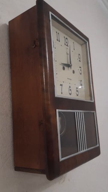 Часы с боем Янтарь ОЧЗ смотреть онлайн