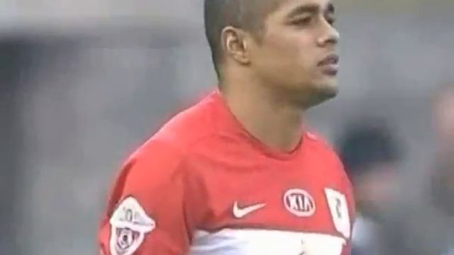 сюжет о взаимоотношениях фанатов "Спартака" и "Зенита" смотреть онлайн