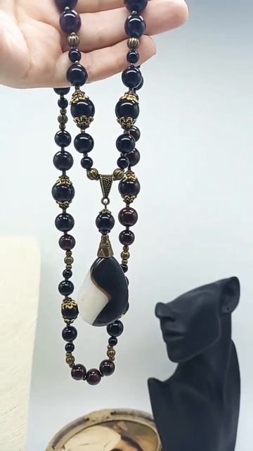 #вналичии Сотуар из агата и граната, длина без подвеск? смотреть онлайн