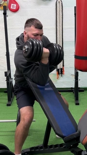 Вес угадают только те кто посещает зал !!#рекомендации смотреть онлайн