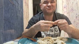 МУКБАНГ/ДОМАШНИЕ ПЕЛЬМЕНИ 🥟/ОБЗОР ЕДЫ НА УЖИН