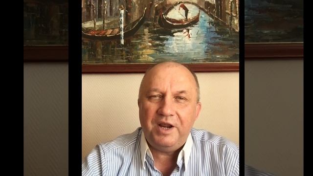 Есть бутылка вина, итальянская паста и песто... смотреть онлайн