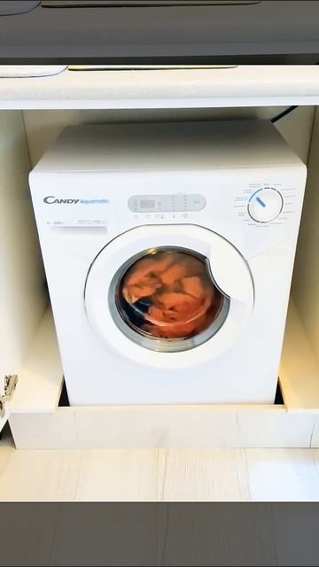 Подключили в кухне машинку/Пробная стирка))😍👍 смотреть онлайн