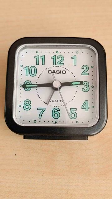 Часы CASIO Будильник Clock Alarm 時鐘鬧鐘 घड़ी का अलार्म ?