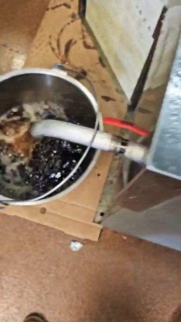 Замена масла во фритюрнице #lifeinusa смотреть онлайн